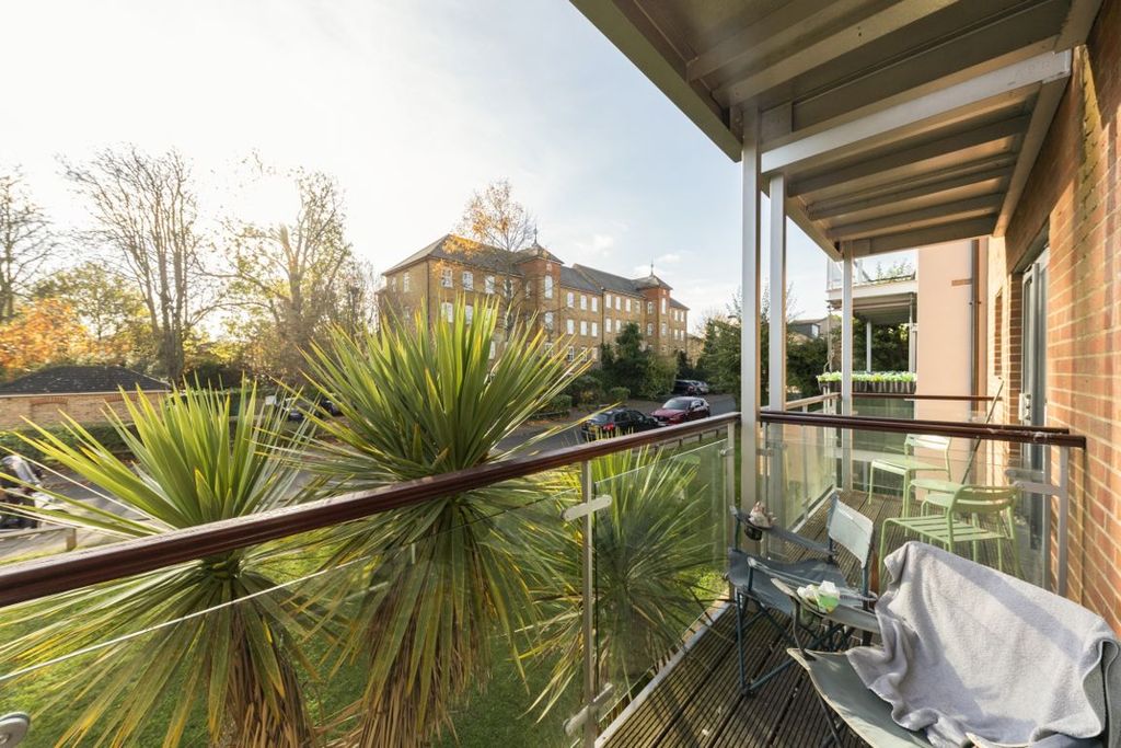 Property photo 2 of 4