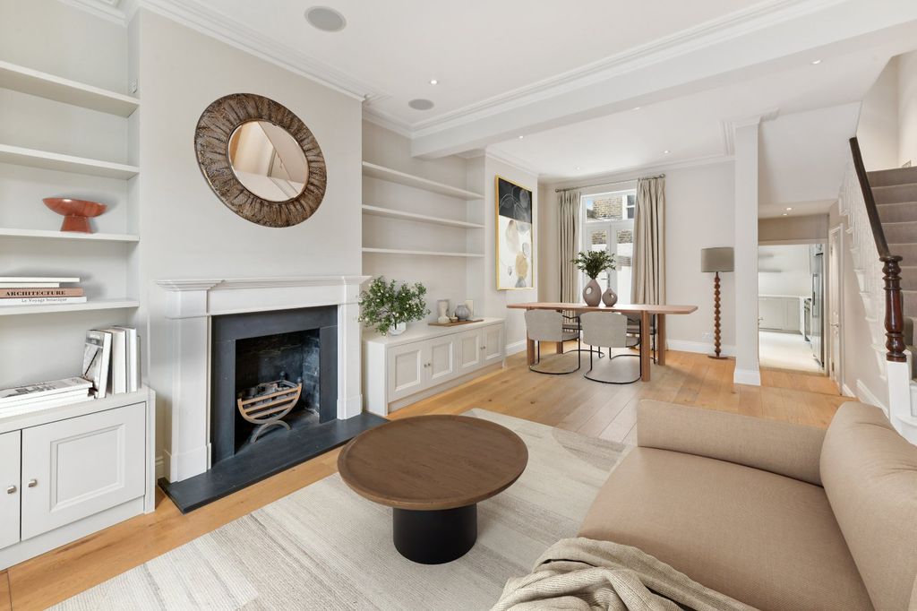 Property photo 1 of 13 Reception Room