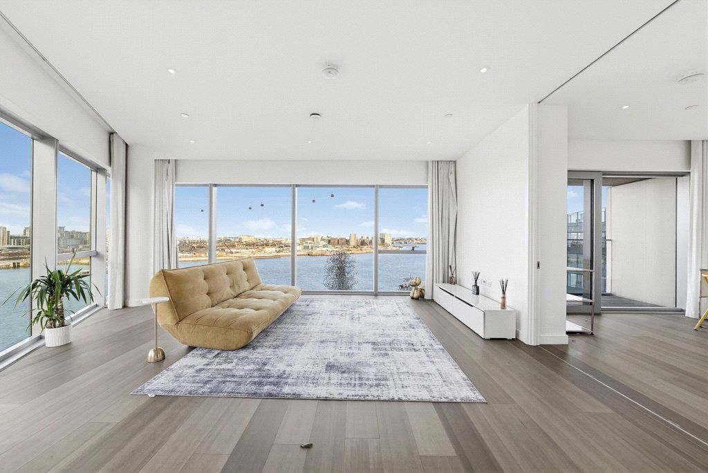 Property photo 1 of 14 Cutter Lane