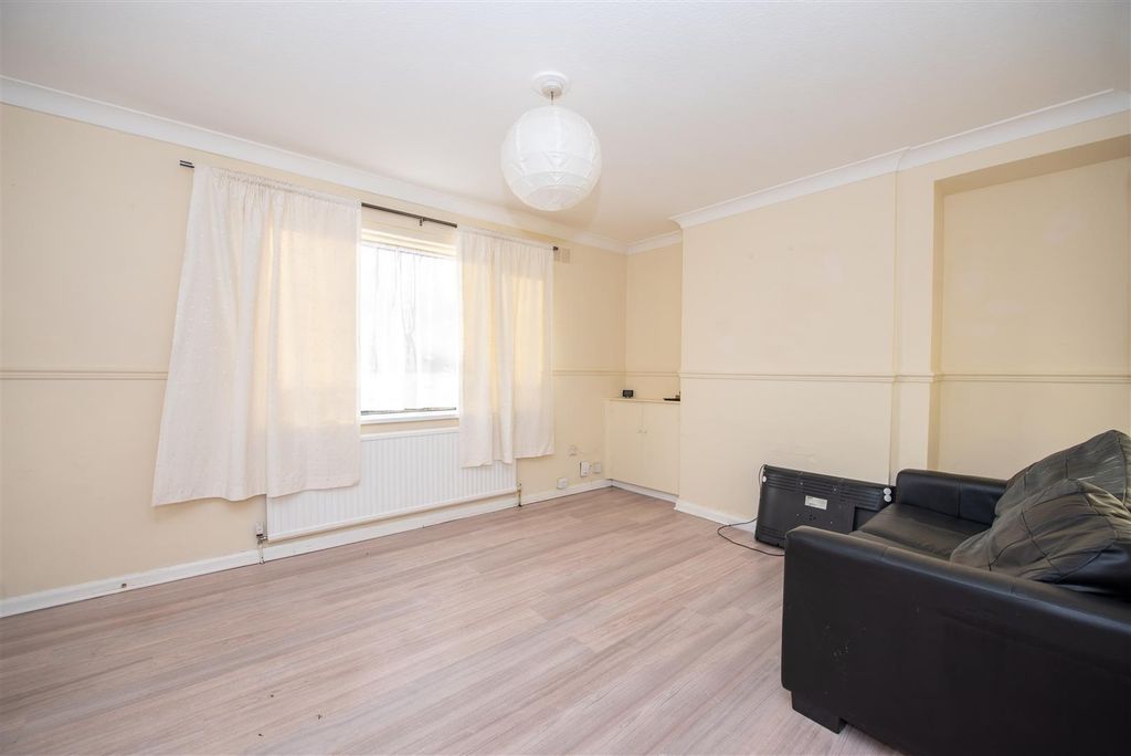 Property photo 2 of 8 Dsc_8825.Jpg