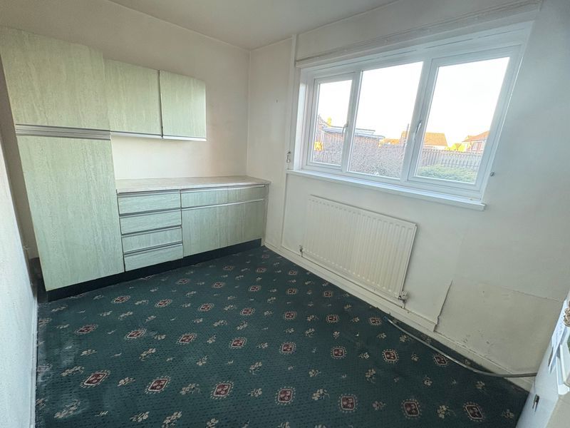 Property photo 3 of 8 Photo 2