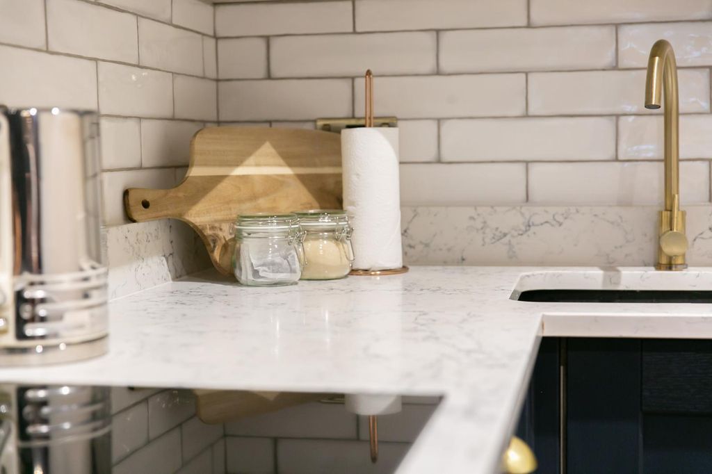 Property photo 3 of 17 Kitchen 2.Jpg