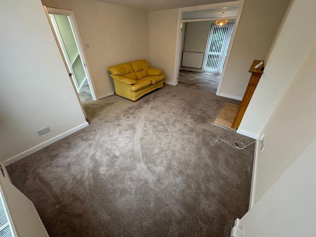 Property photo 3 of 22 Image