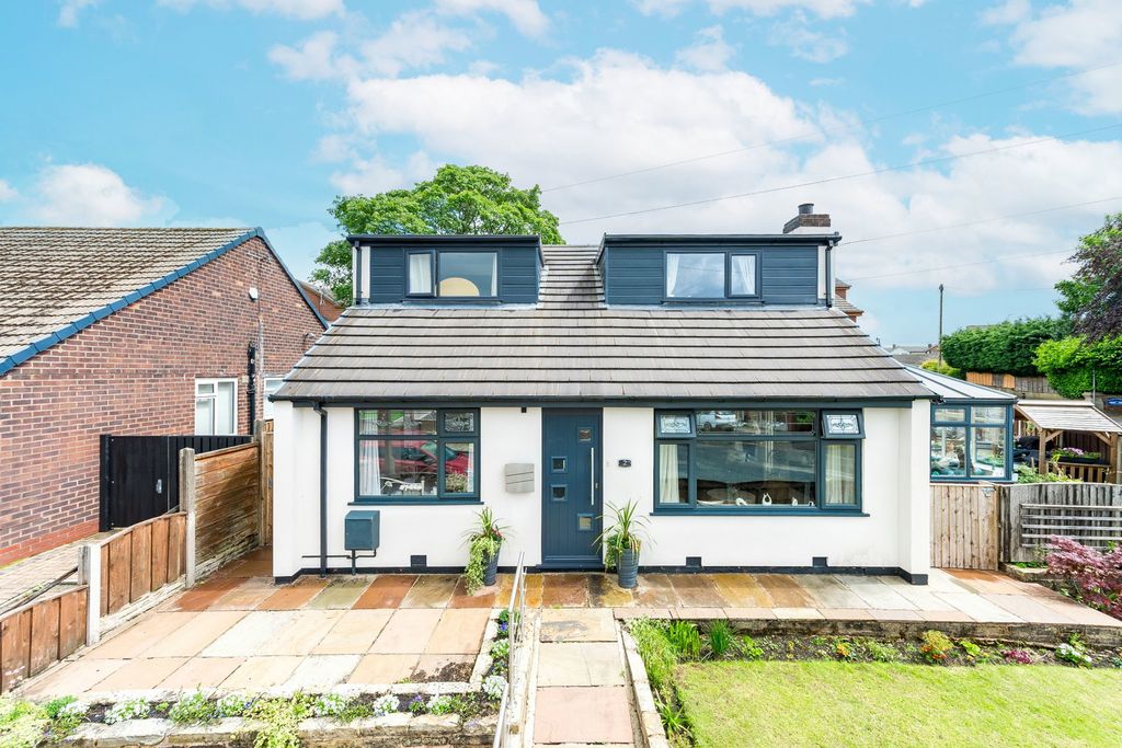 Property photo 1 of 35