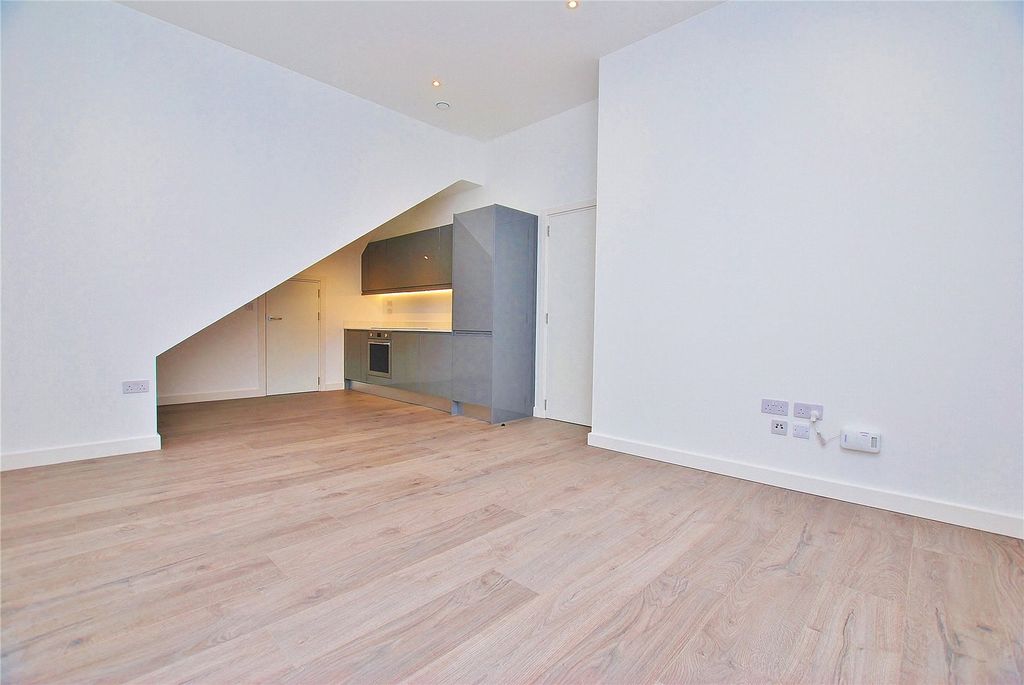 Property photo 2 of 6 Picture No. 07