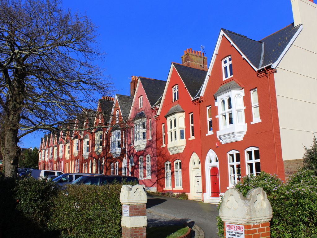 Property photo 1 of 8 Img_1589_7_Original