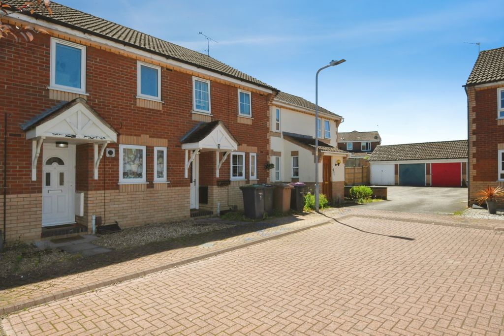 Property photo 2 of 16