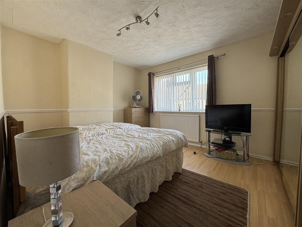 Property photo 2 of 8 Photo 08-04-2026, 15 41 26.Jpg