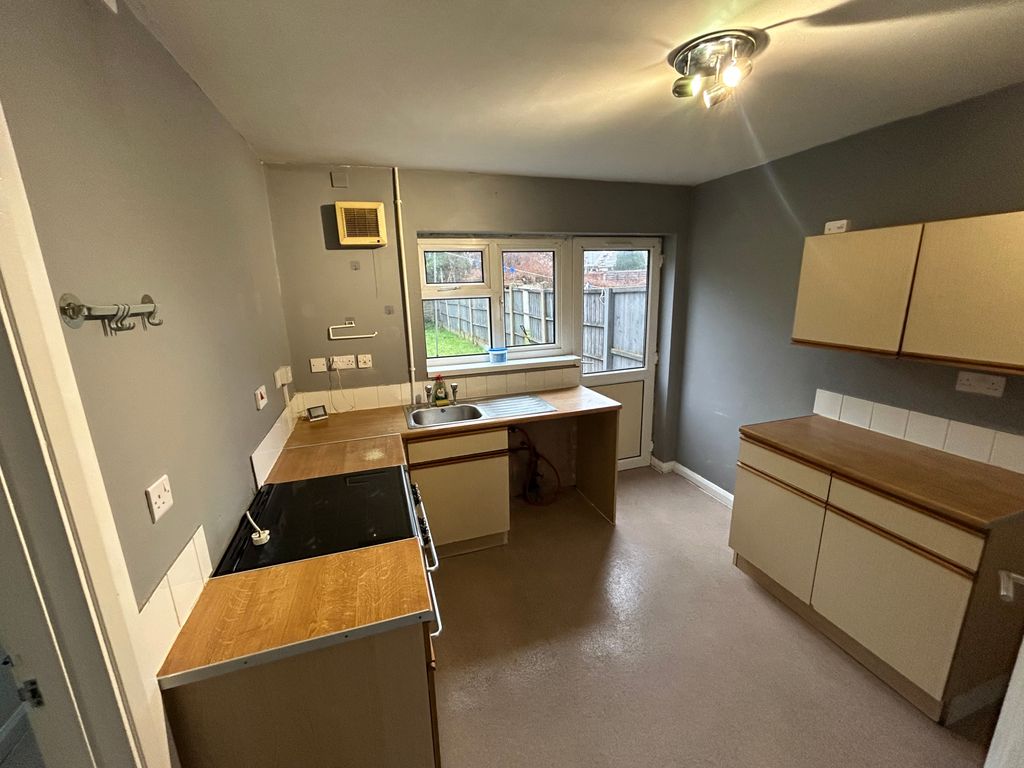 Property photo 3 of 15