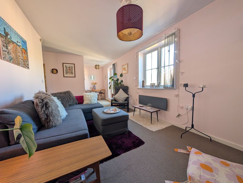 Property photo 3 of 20