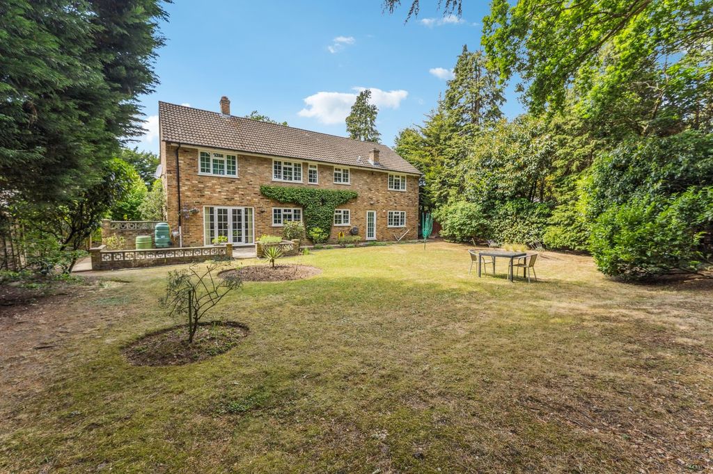 Property photo 3 of 18