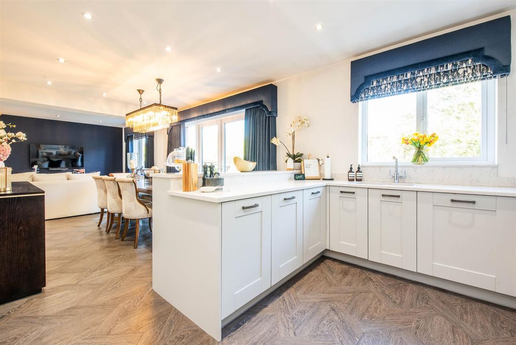 Additional image 12 of 4 bed detached house for saleParkhurst Avenue, Leyland PR25