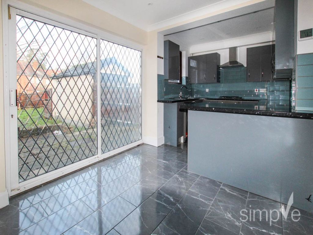 Property photo 3 of 19 Img_1597
