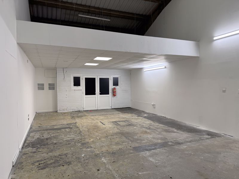 Property photo 3 of 7 Photo 3