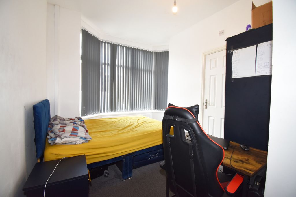 Property photo 2 of 4