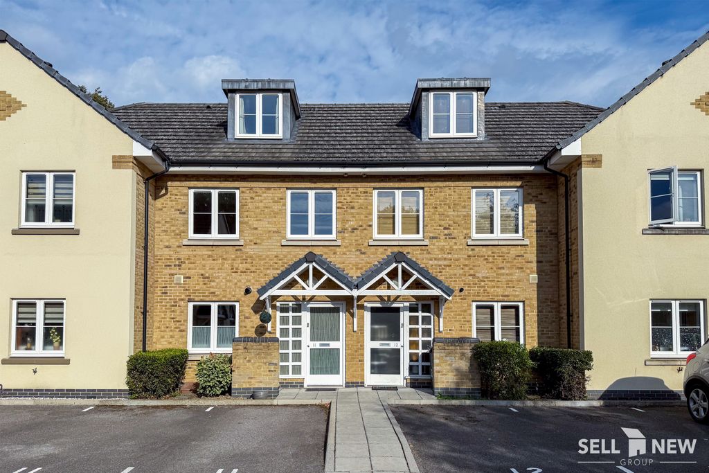 Property photo 1 of 34 External Photos