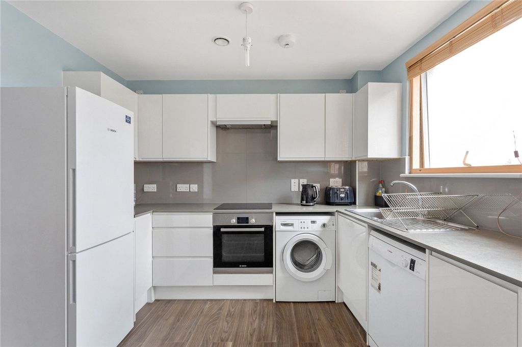 Property photo 3 of 12 Picture No. 06