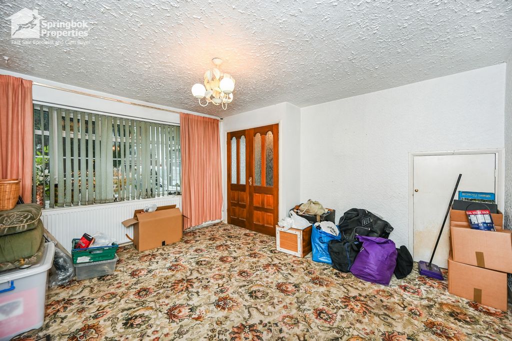 Property photo 3 of 19 Image 2