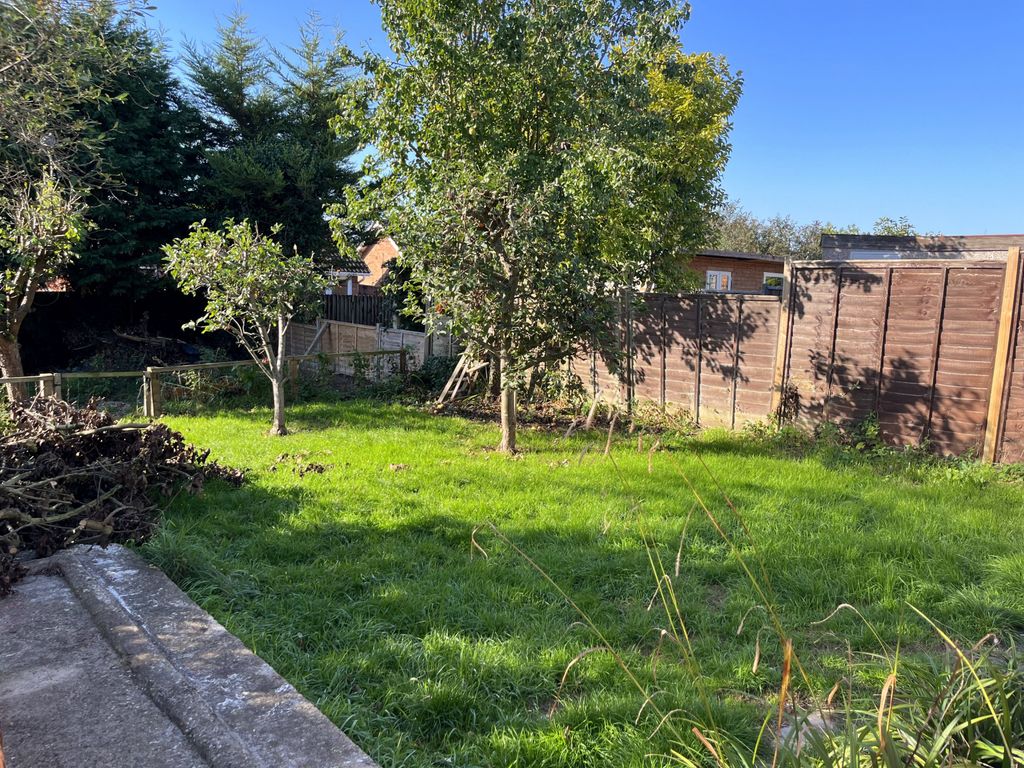 Property photo 2 of 17 Gallery