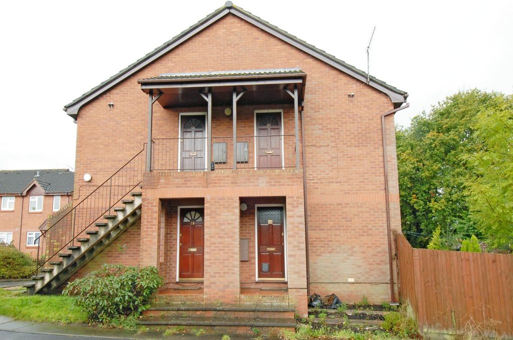 Property photo 1 of 2