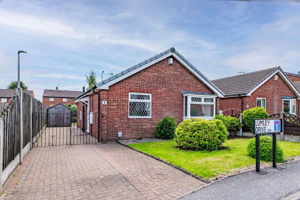 Property photo 1 of 26