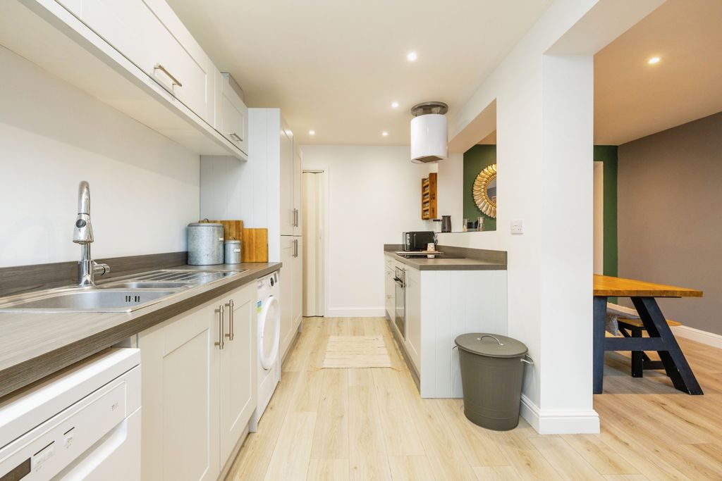 Property photo 2 of 15 Bf4A1584
