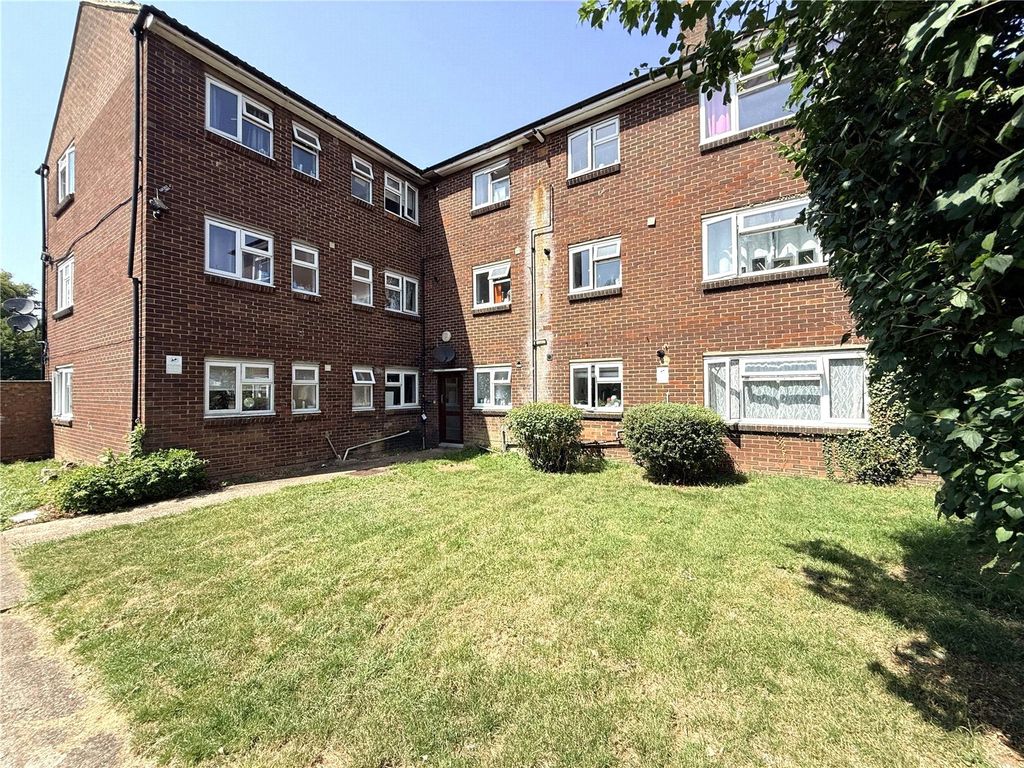 Property photo 1 of 8 1