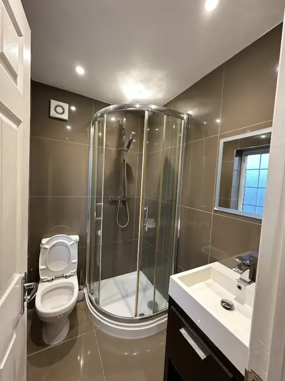 Property photo 3 of 4