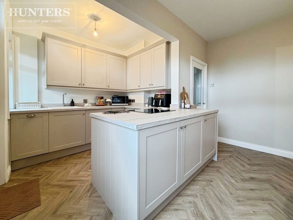 Property photo 2 of 20 Pbox-Img.Jpg