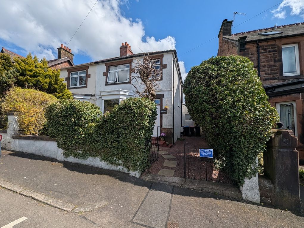 Property photo 1 of 40