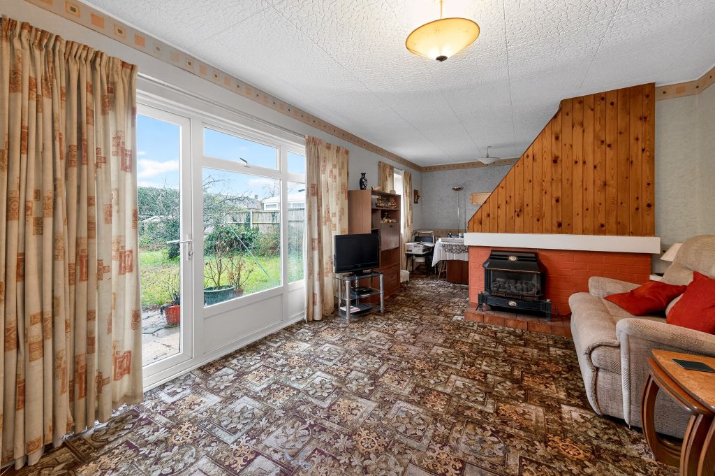 Property photo 3 of 18