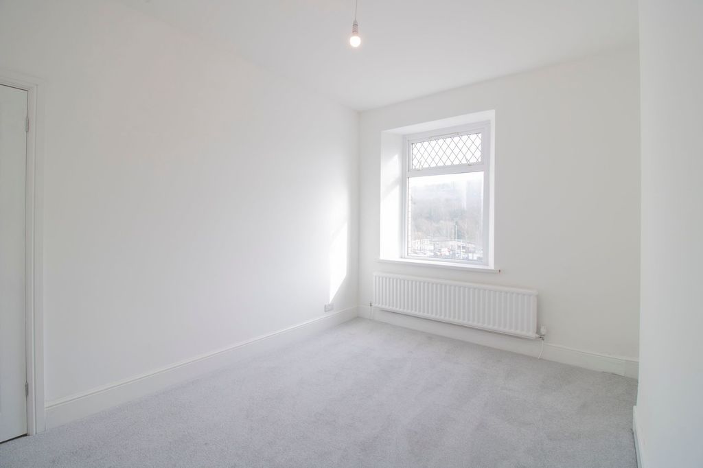 Additional image 24 of 4 bed terraced house for sale5 High Street, Newbridge NP11