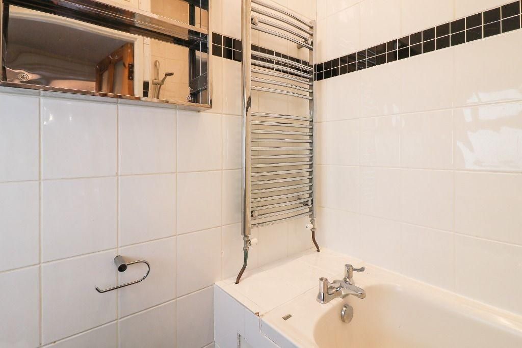 Property photo 3 of 4