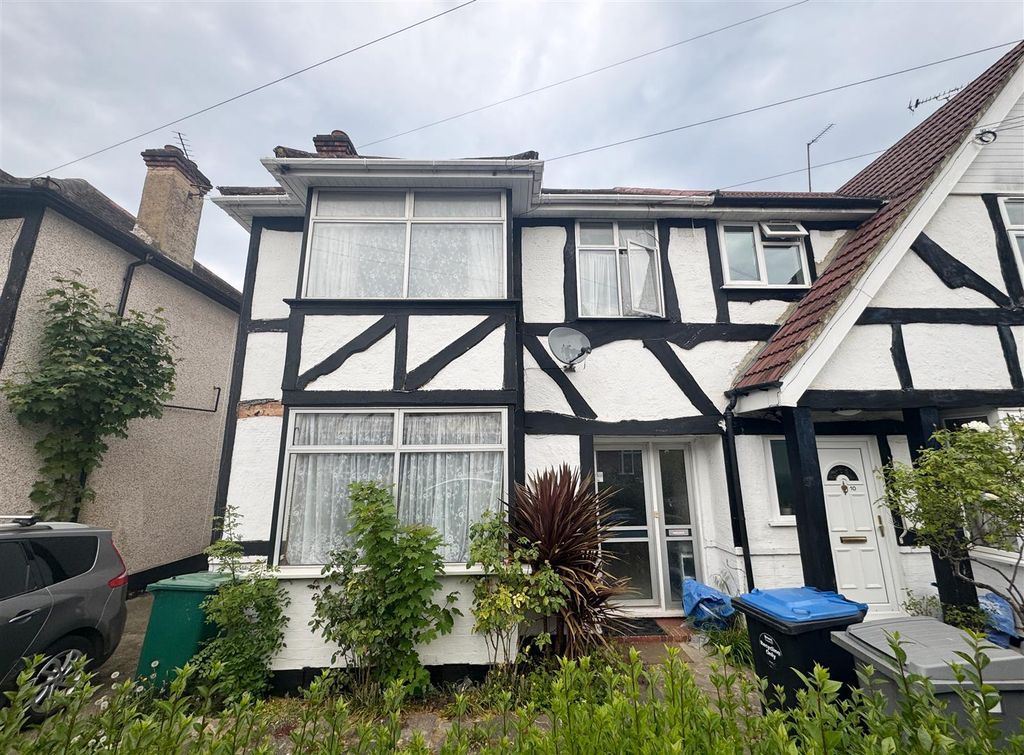 Property photo 1 of 14 Outside.Png