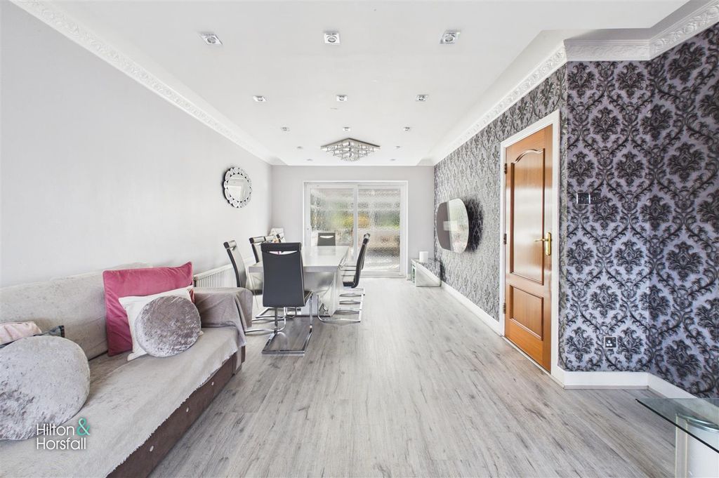 Property photo 3 of 21 Lancaster Gate