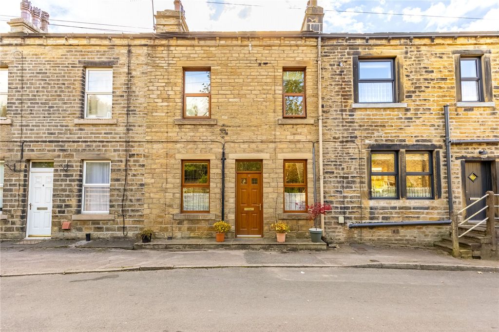 Property photo 1 of 17 Front Elevation