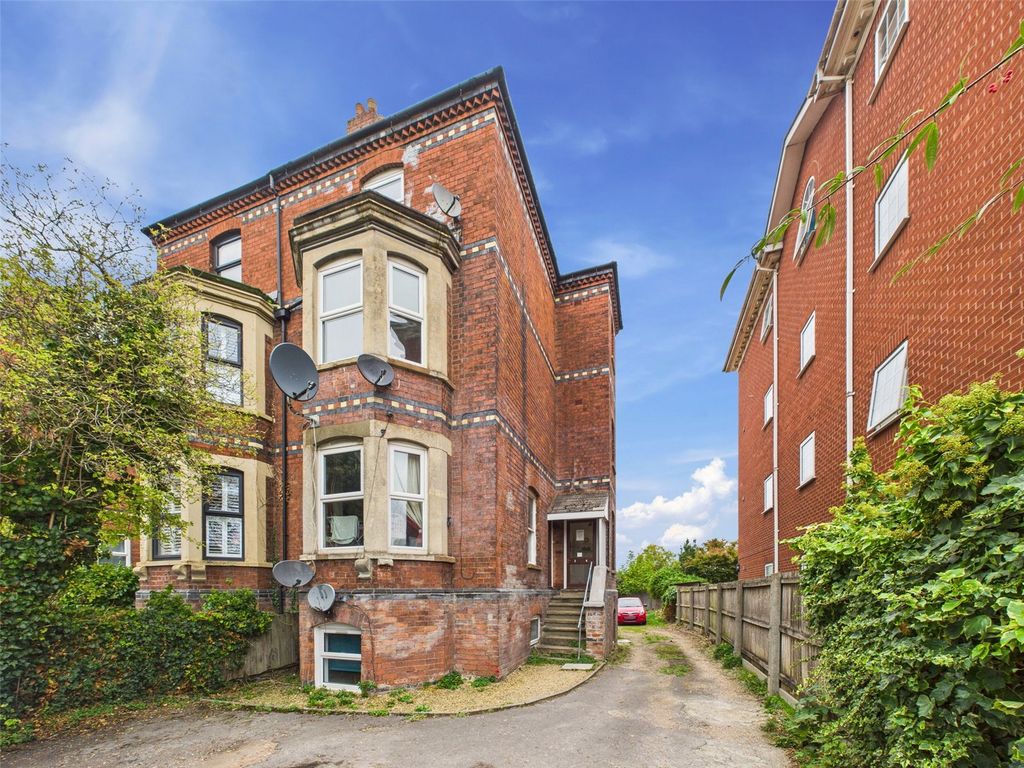 Property photo 1 of 9 Picture No. 11