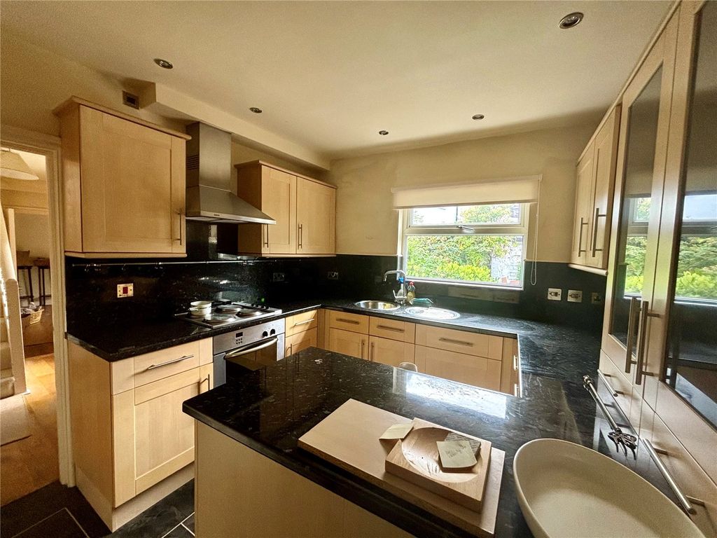 Property photo 2 of 10 Picture No. 05