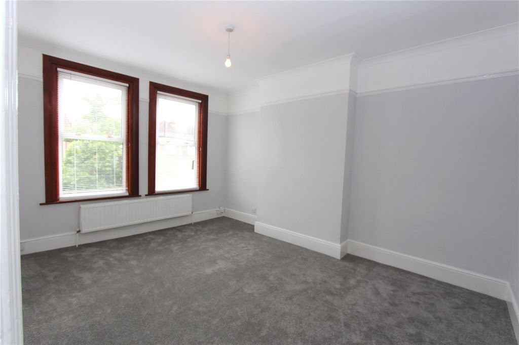 Property photo 2 of 6 Picture No. 02