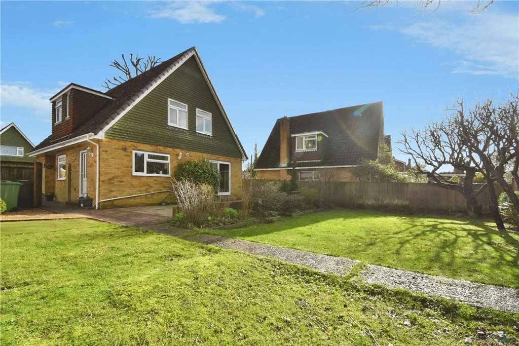 Property photo 2 of 20 Picture No. 27