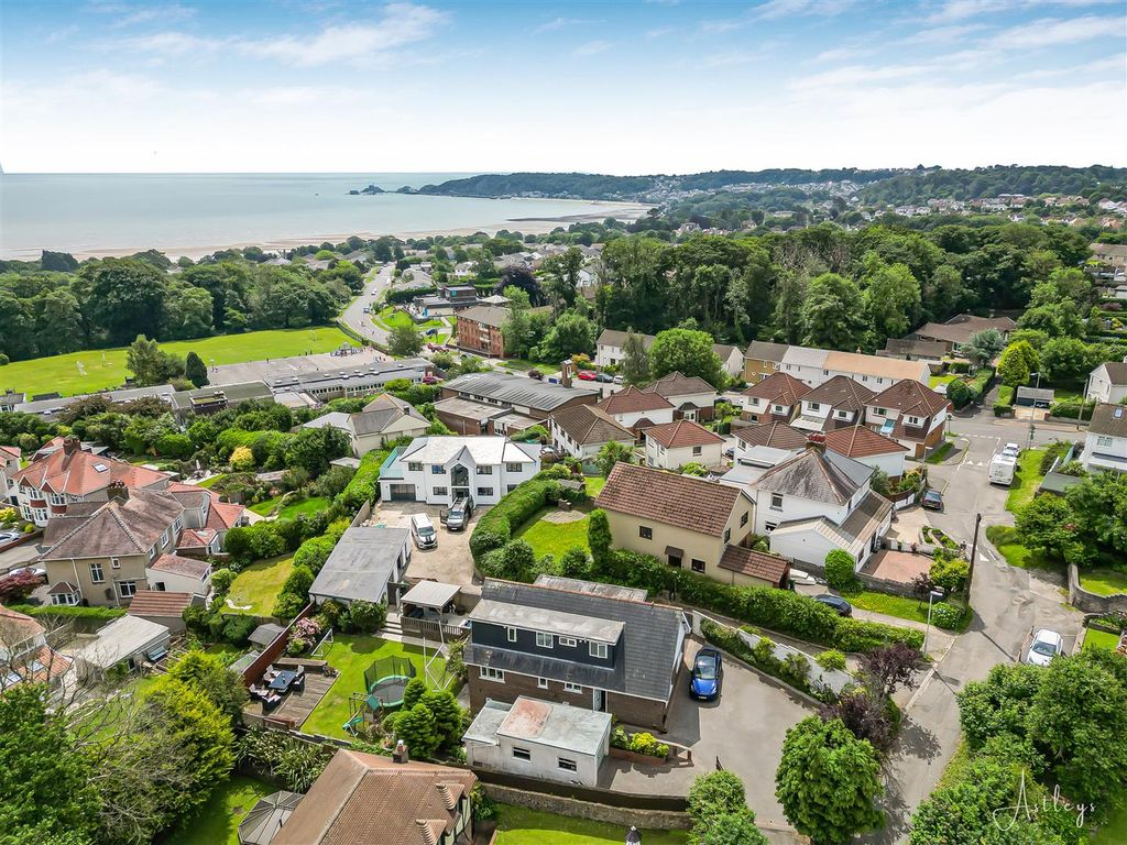 Property photo 2 of 36 Aerial Aspect