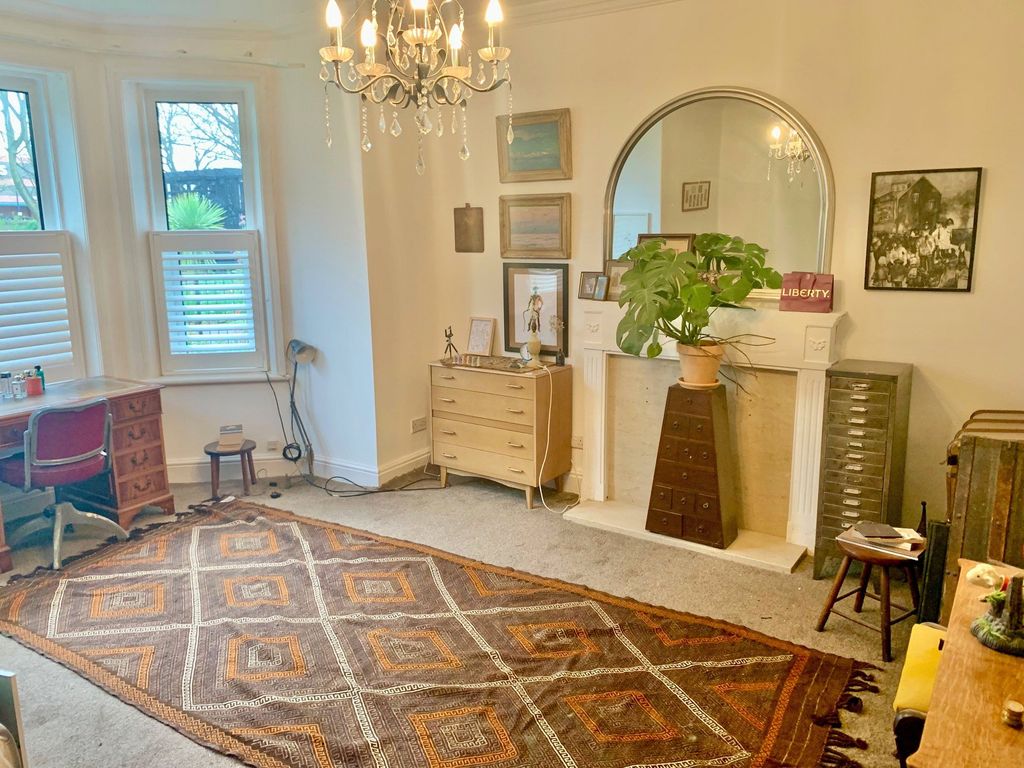 Property photo 2 of 14 Picture No. 07