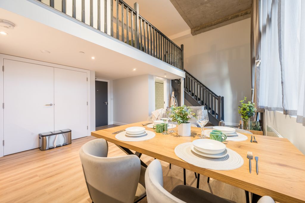 Property photo 1 of 26