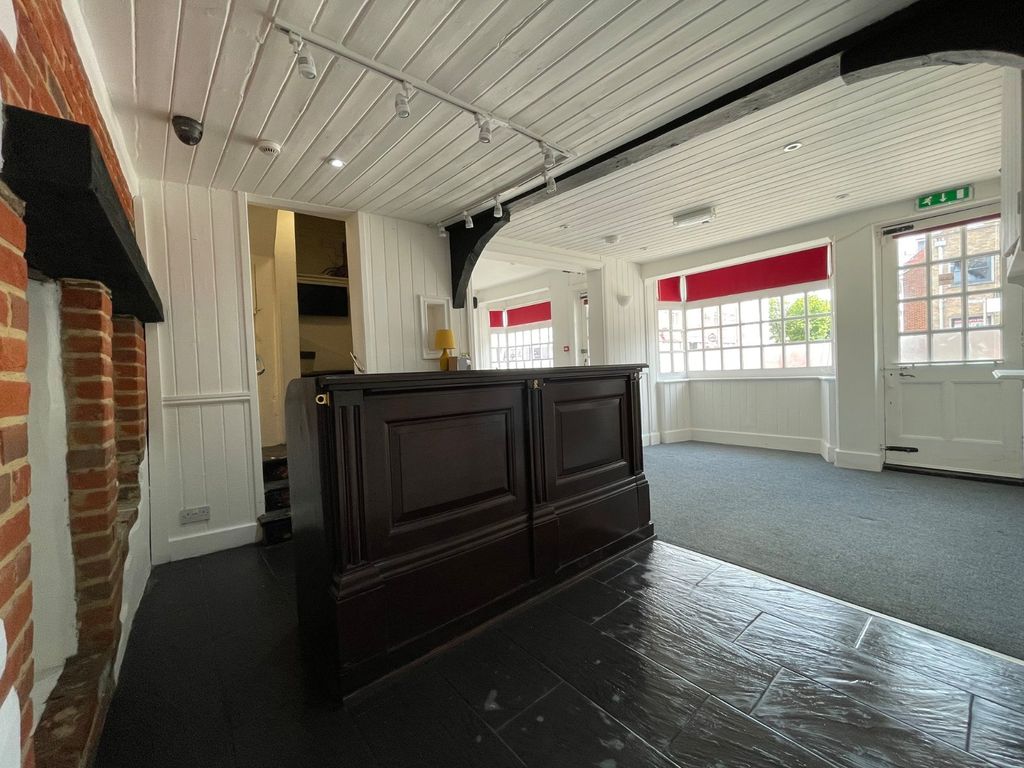 Property photo 2 of 29 Picture 2