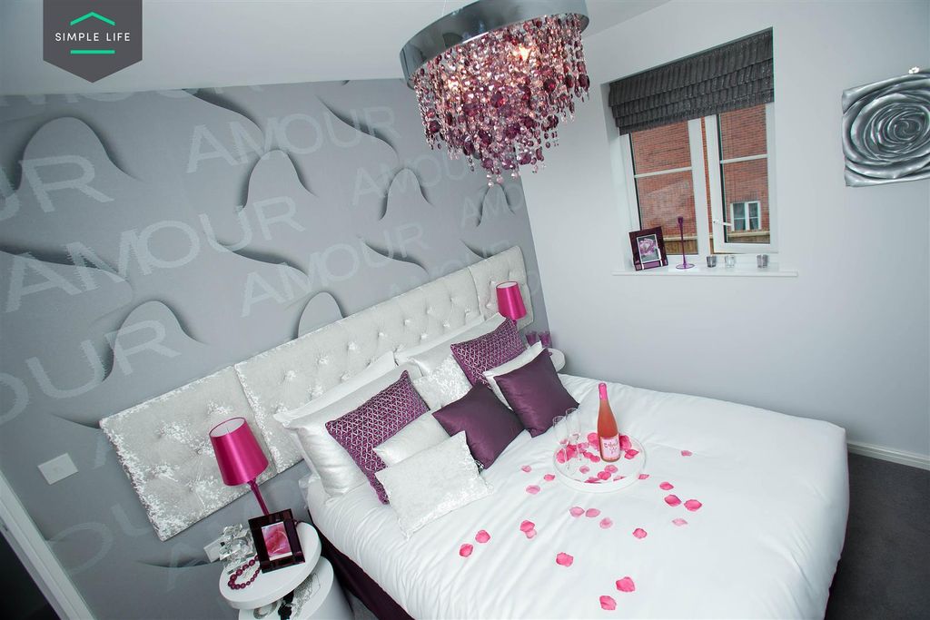 Property photo 3 of 6 Trent_Bedroom.Jpg