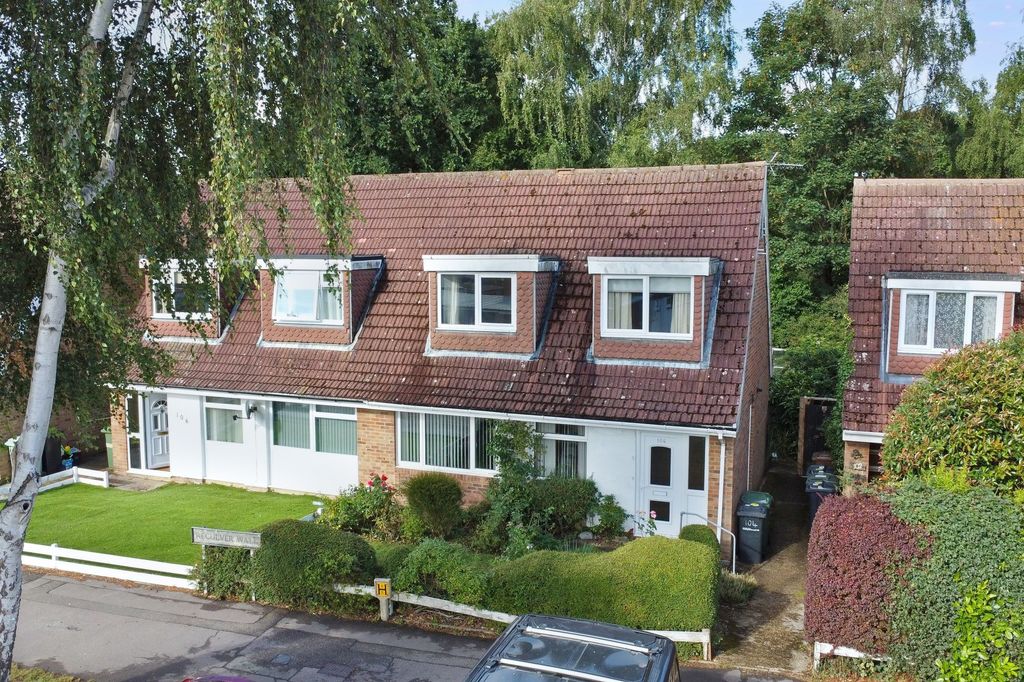 Property photo 1 of 11