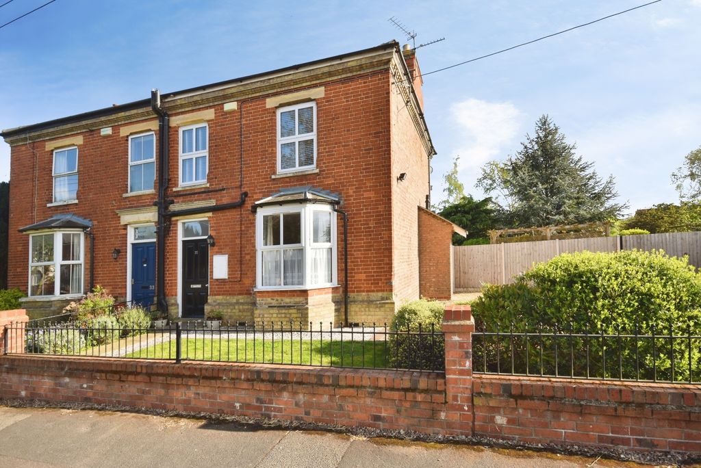 Property photo 1 of 24