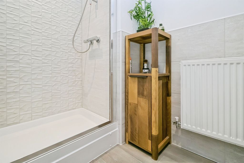 Additional image 12 of 4 bed detached house for saleRailway Road, Rhoose, Barry CF62