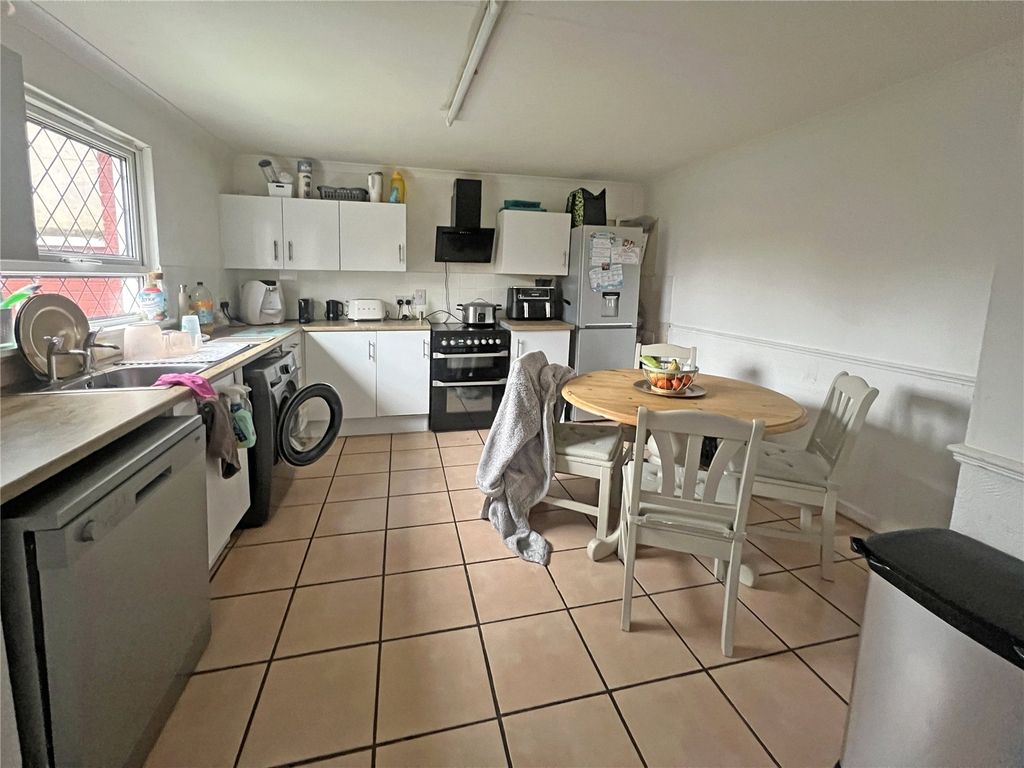 Property photo 2 of 9 Picture No. 01