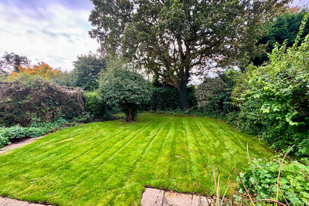 Property photo 3 of 21